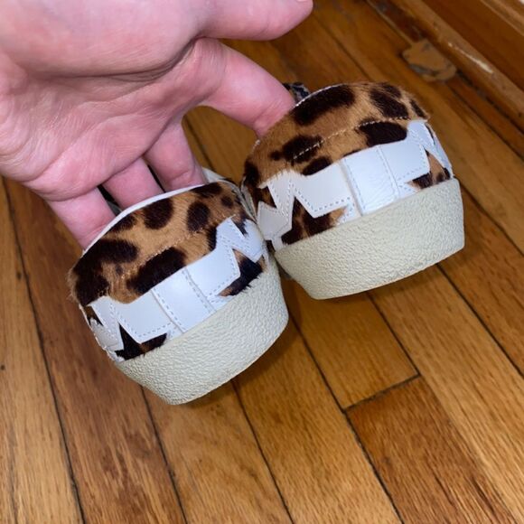 AUTHENTICATED Saint Laurent Leopard print Star Court Sneakers size 35.5 5.5 - Picture 6 of 11